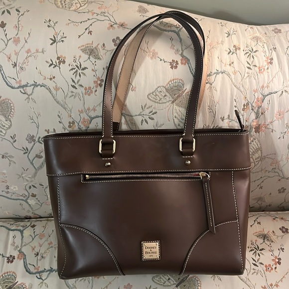 dooney & bourke purse - Picture 7 of 8